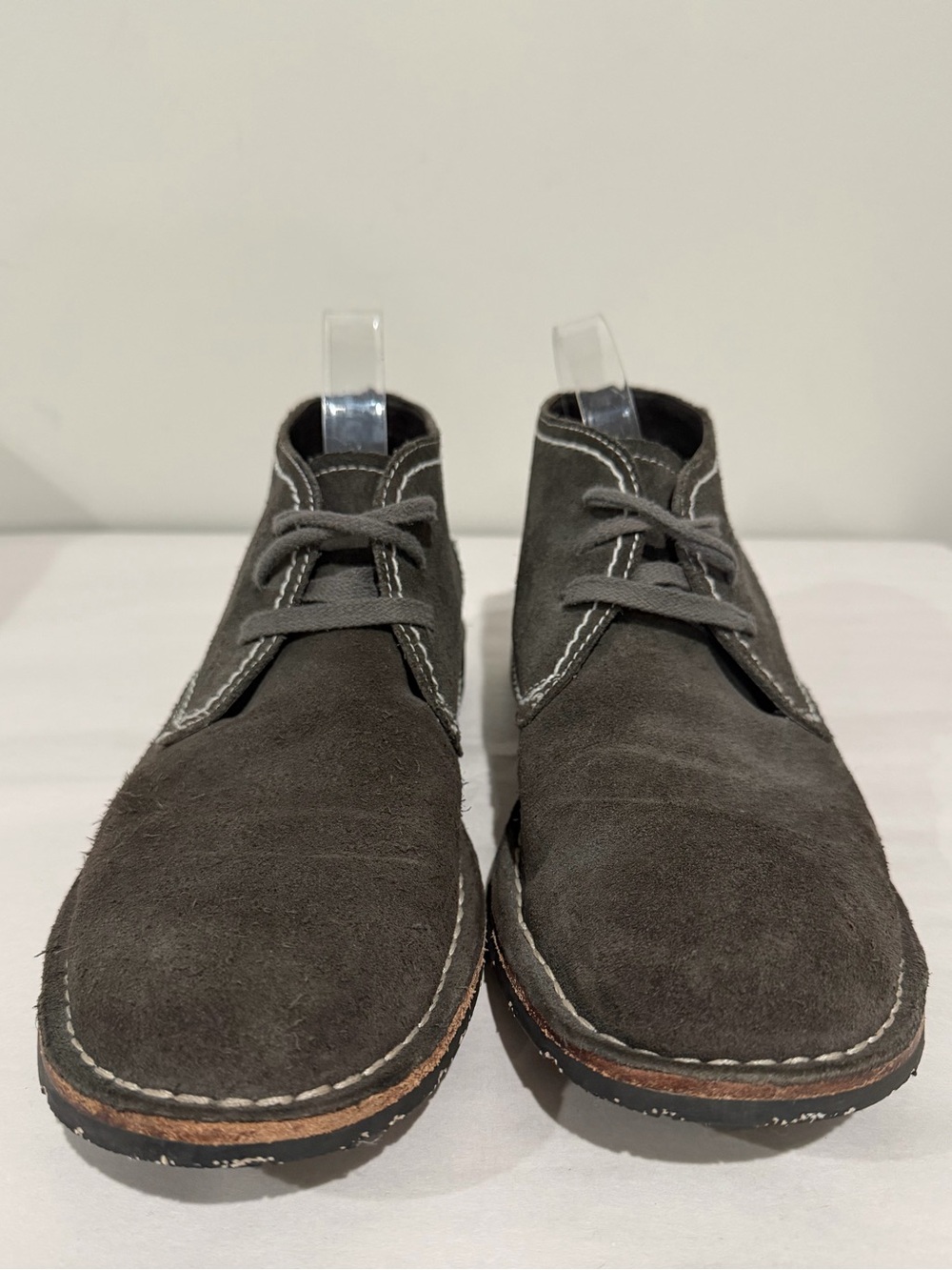 JOHN VARVATOS Ankle Chukka Boots Gray Suede Lace Up Men's Size 9.5 - Picture 5 of 13